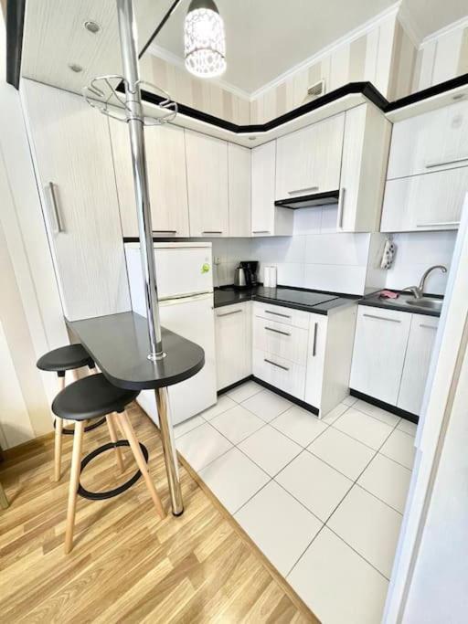 דירות צ'יסינאו Beauty Studio In Center מראה חיצוני תמונה